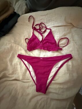 Shade & Shore Fuchsia Bikini Top
